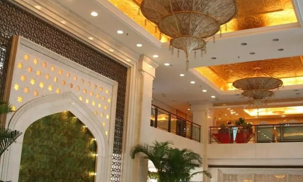 Beijing Xinjiang Hotel, фото 3