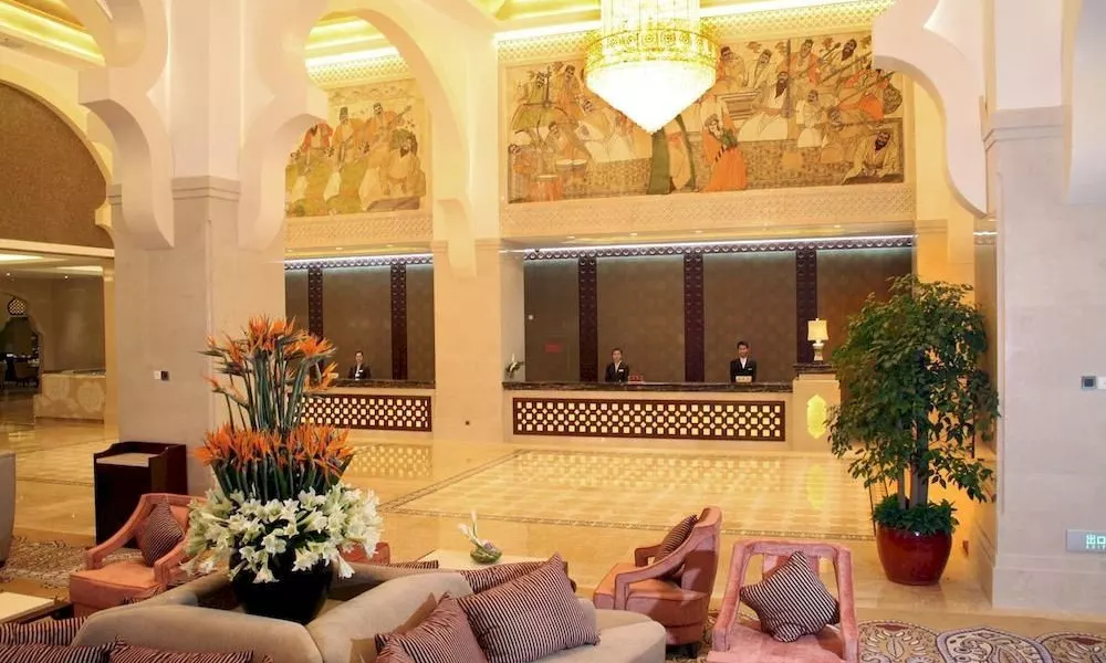 Beijing Xinjiang Hotel, фото 4