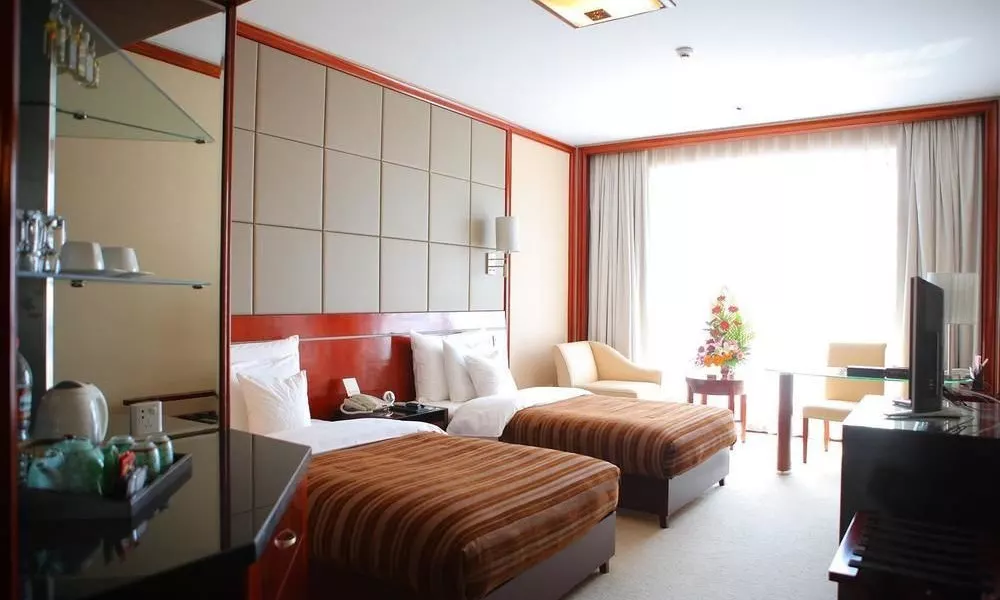Beijing Jinnian Hotel, фото 2