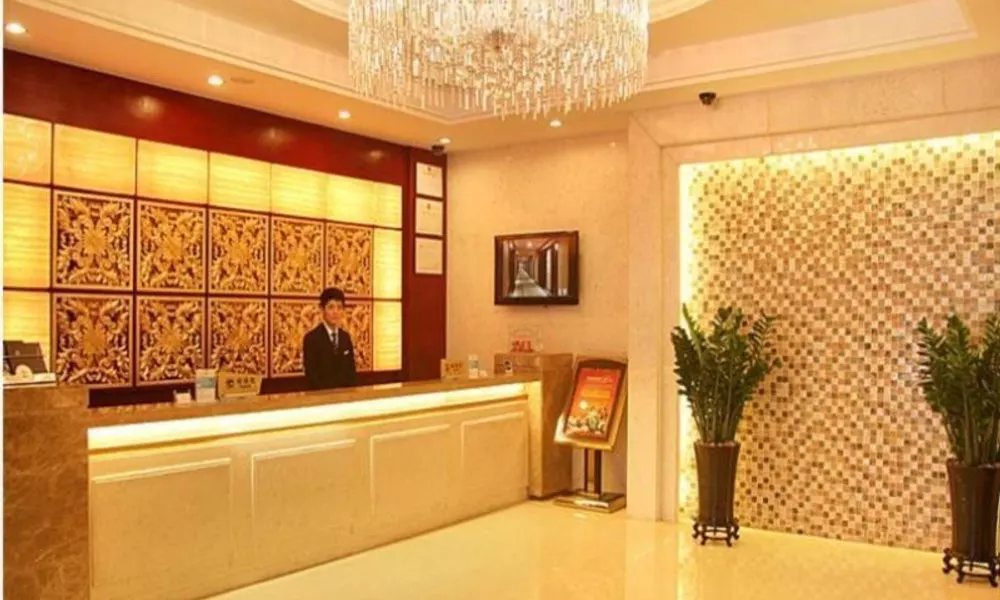 JIAYUE HOTEL DONGHUA