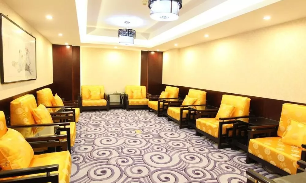 Zhangqiu Haitai Hotel, фото 3