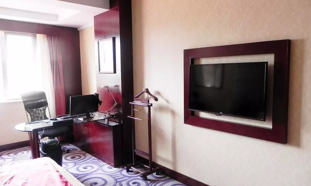 Zhangqiu Haitai Hotel, фото 4