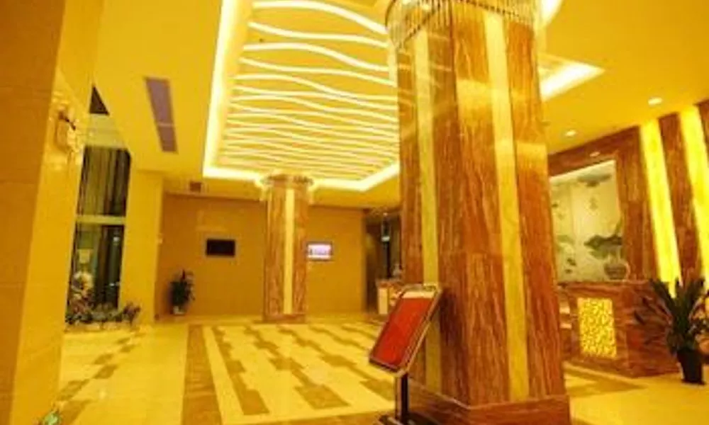 Silver Bay Hotel