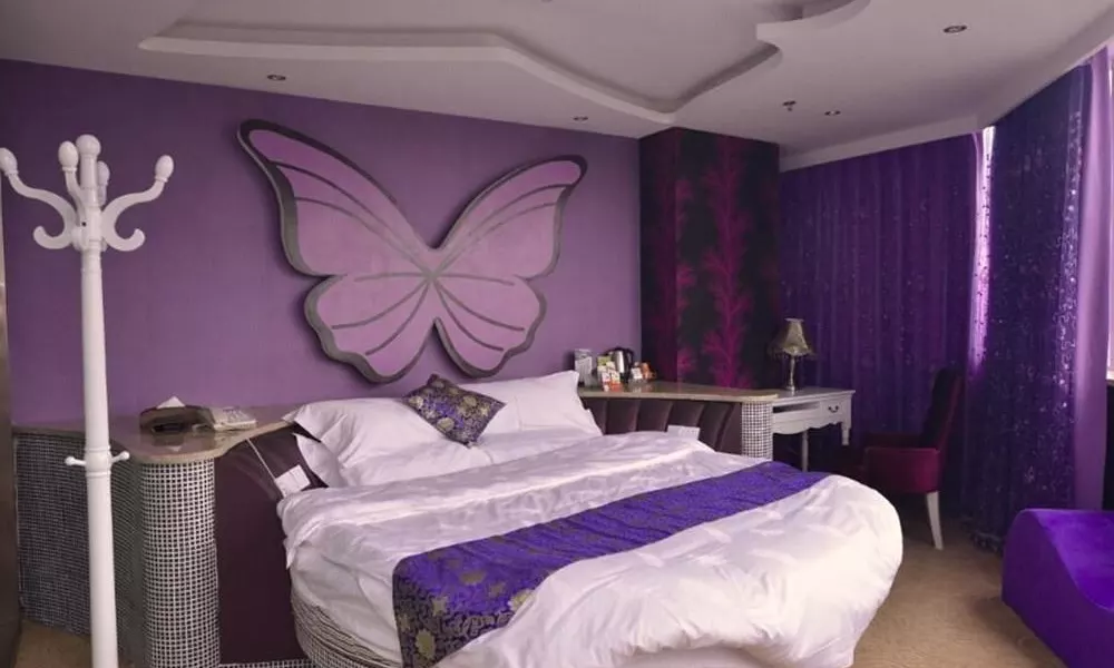 Chongqing Xinhao Theme Hotel, фото 2