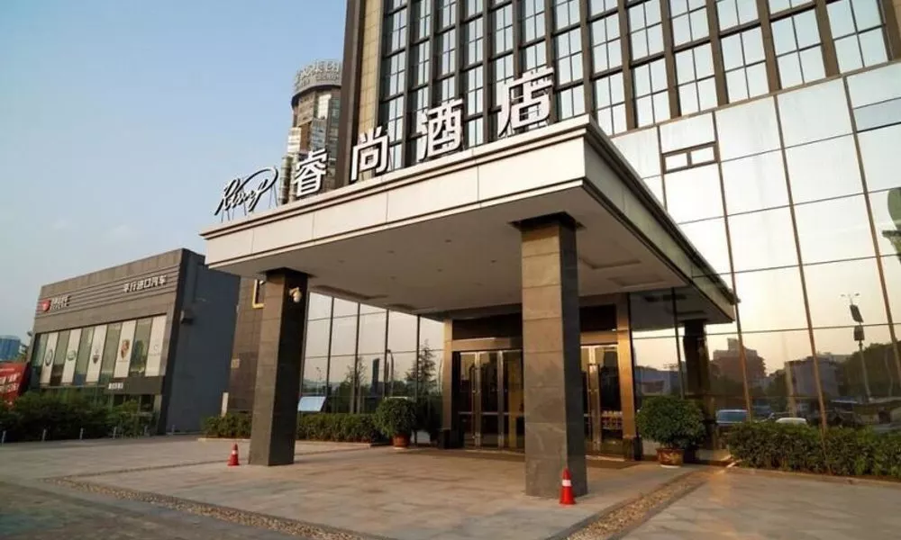 Rising Hotel- Chongqing, фото 4