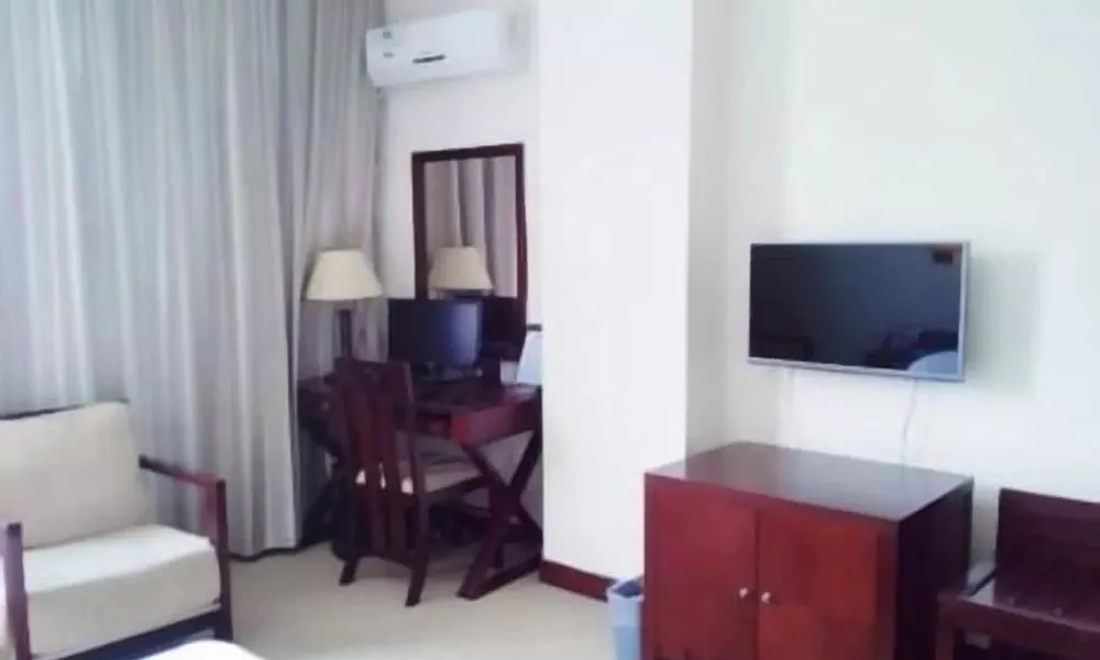 Peace Hotel, фото 2