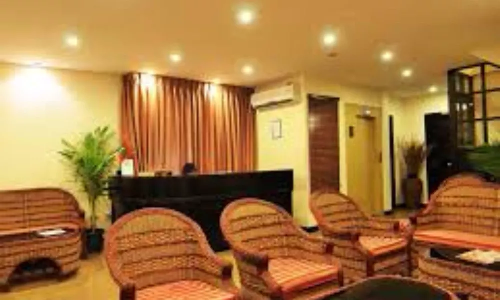 Baani Hotel