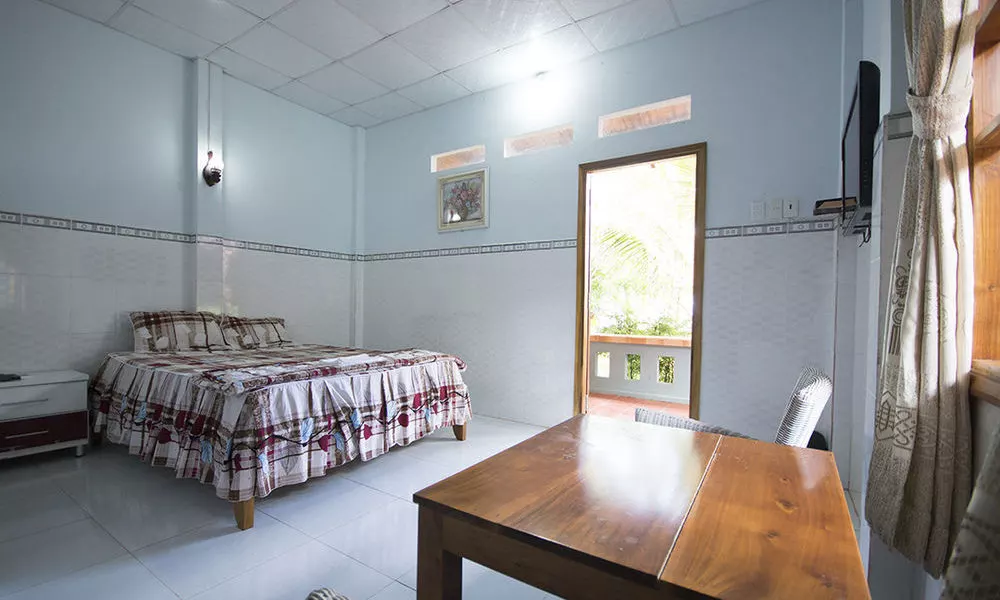Bai Thom Cay Vong Nem Resort