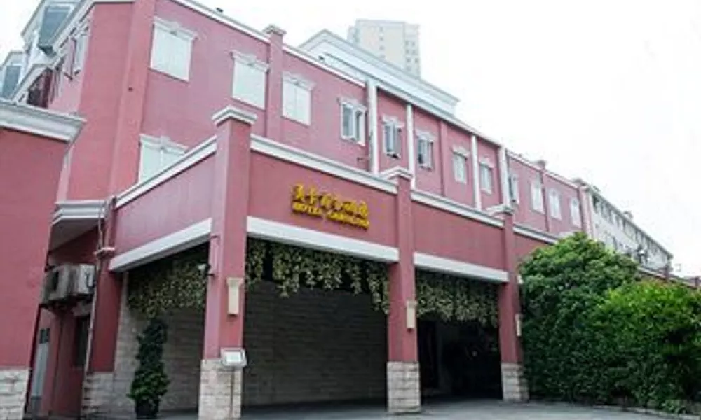 Junius Boutique hotel (Former Carolina hotel), фото 3