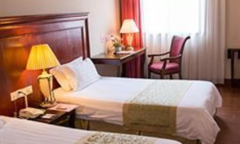 Junius Boutique hotel (Former Carolina hotel)