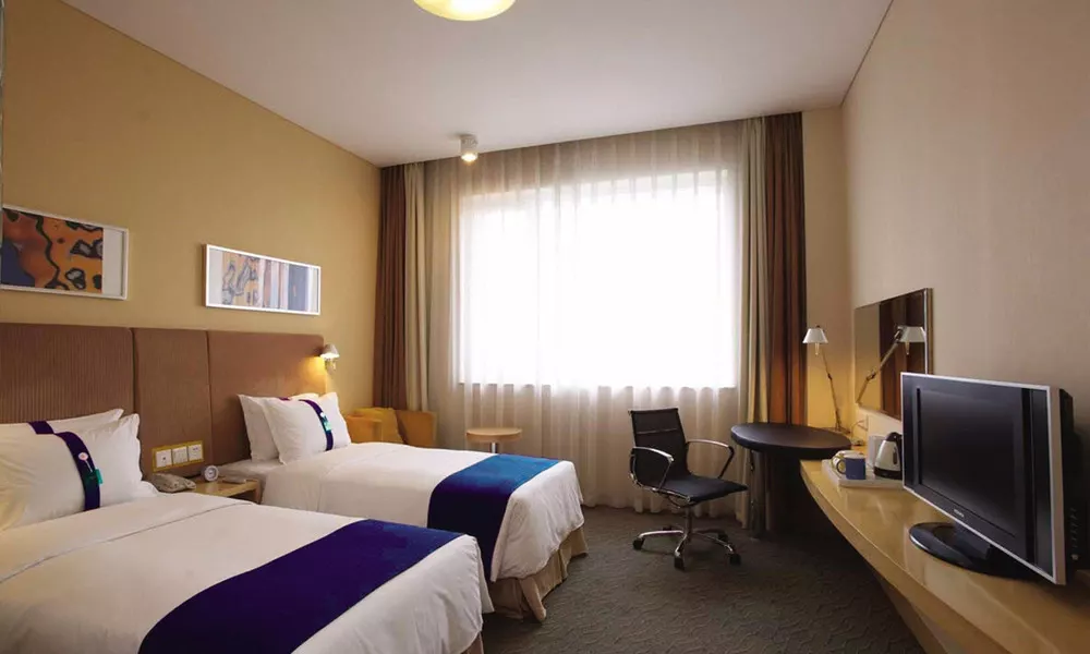 Holiday Inn Express Chongqing University Town, фото 5
