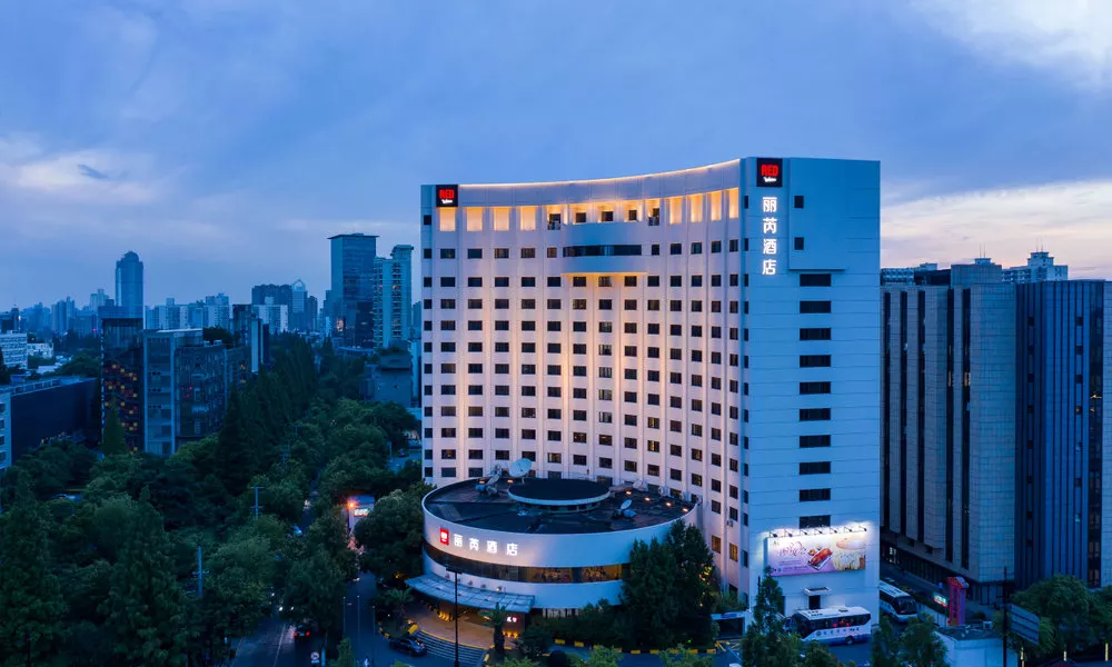 Radisson RED Shanghai Wujiaochang Hotel