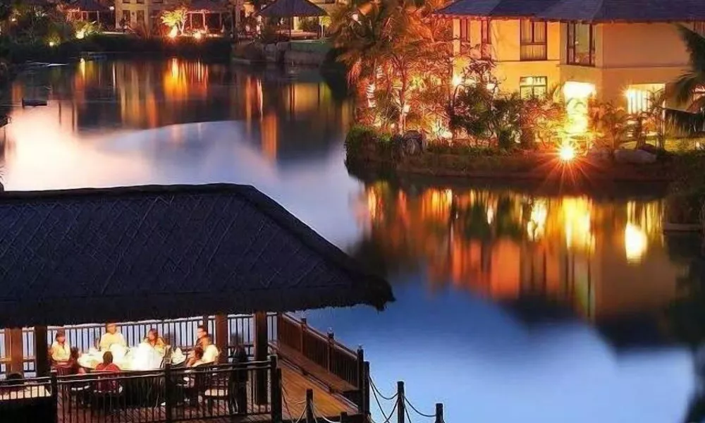 Yalong Bay Villas and Spa