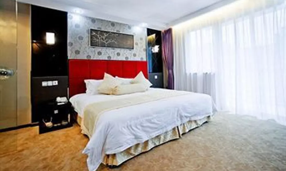 J. Real Residence Suites, фото 2
