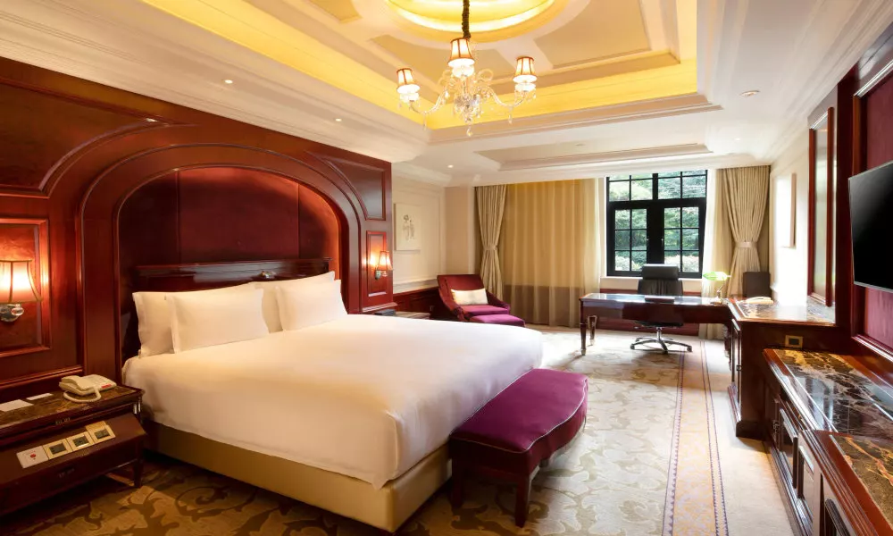 InterContinental Shanghai Ruijin, an IHG Hotel - Downtown Historic Iconic Garden Hotel