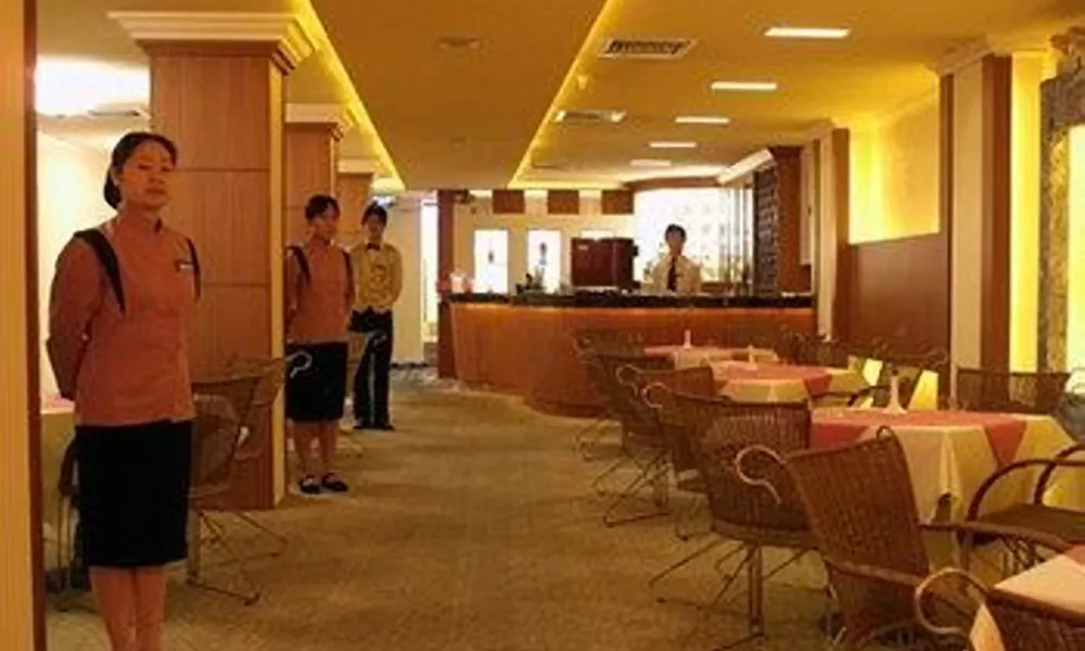 Slowcom Gangrun East Asia Hotel, фото 4