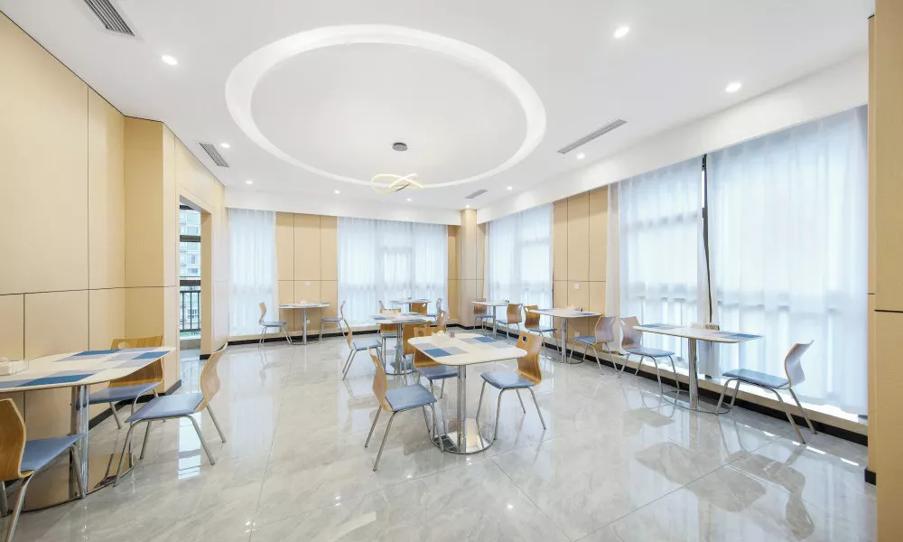 Holiday Inn Express Chongqing Guanyinqiao by IHG, фото 5