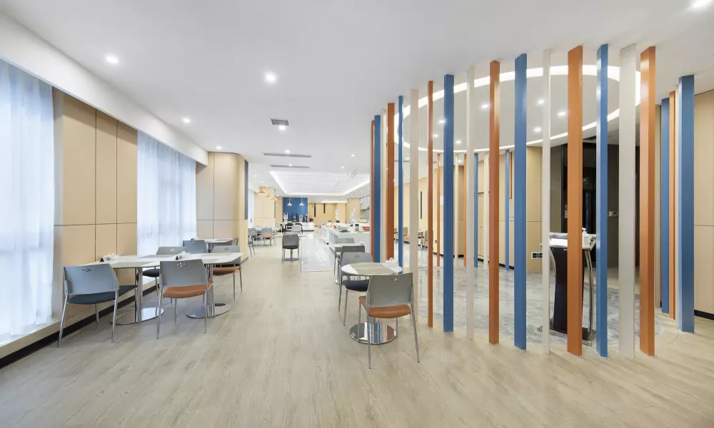Holiday Inn Express Chongqing Guanyinqiao by IHG, фото 4
