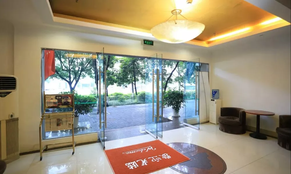Greentree Inn Chongqing Yuzhou Road Hotel, фото 4