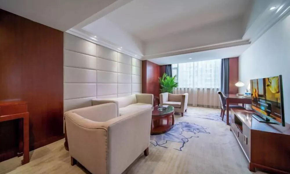 Rong Impression International Hotel, фото 2