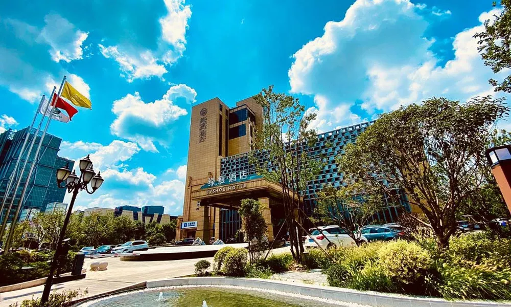 Lv Shou Hotel