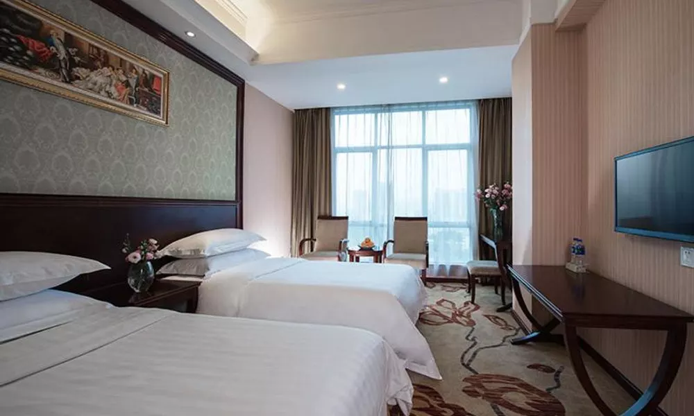 Vienna Hotel Guangzhou Shaheding Metro Station