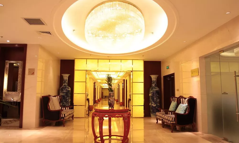 Wangfujing Royal Phoenix Hotel, фото 3