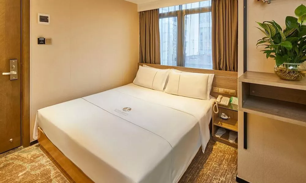 Yingshang Jinyi Hotel - Dade Road Branch, фото 2