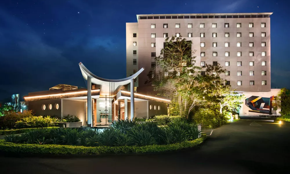 Hennessy Park Hotel