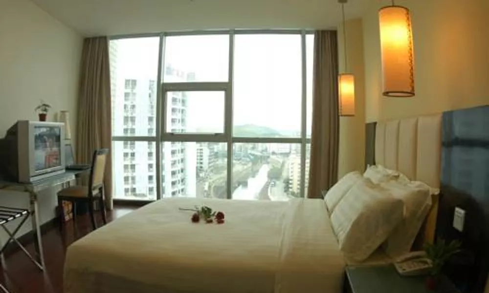 Warmth Hotel - Shenzhen, фото 2