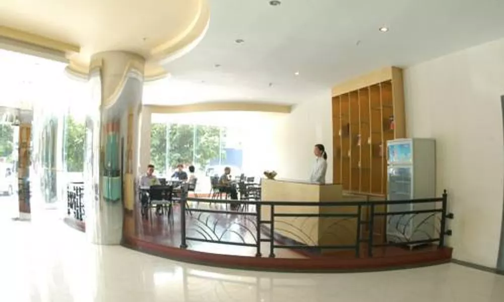 Warmth Hotel - Shenzhen, фото 4