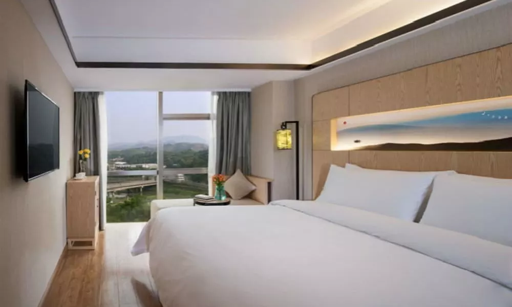 Chengyue Holiday Inn