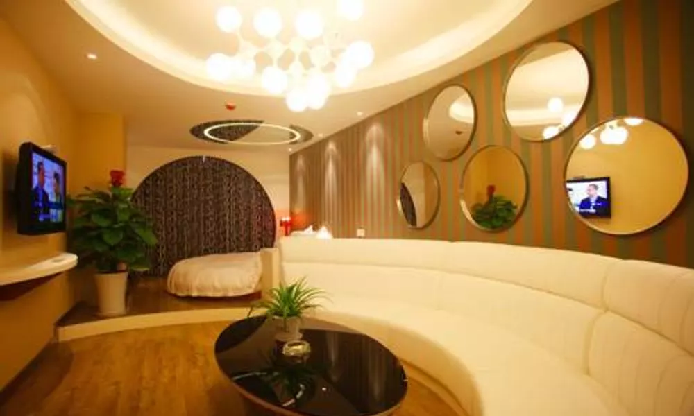 Song of Apple Designer Hotel
