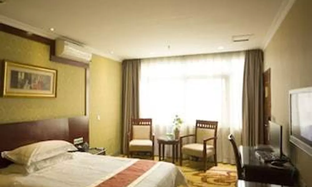 GreenTree Inn GuangDong GuangZhou Dayuan Middle Road Foreigner College Express Hotel