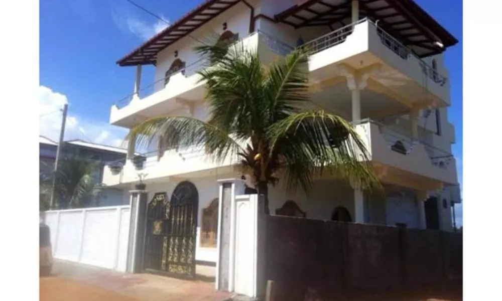 Vista BnB Customs Road