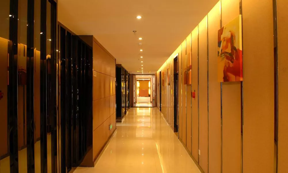 Days Inn Frontier Qingdao Airport, фото 4
