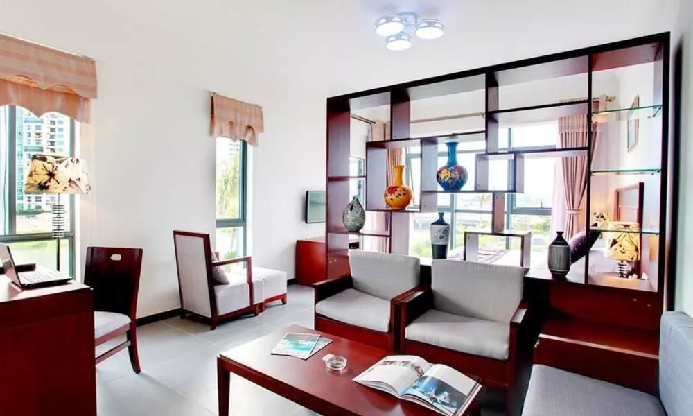 Huating Business Hotel, фото 4