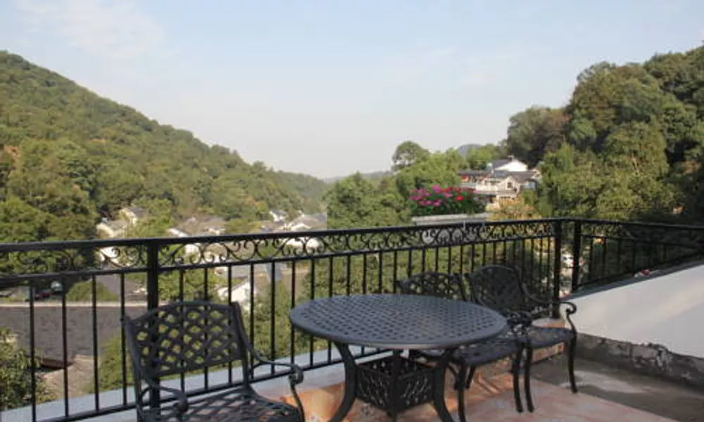 West Lake Seclusive Life- Shangmanjuelong Branch, фото 3