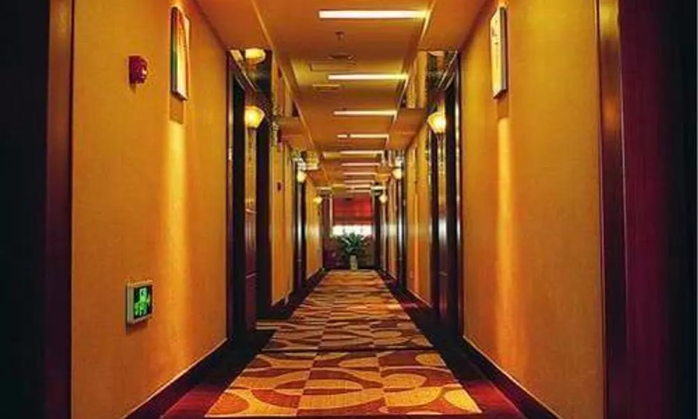Lijing Commercial Hotel, фото 4