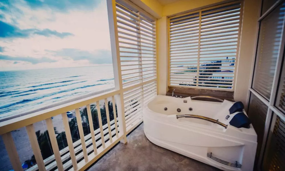Beacon Beach Hotel, фото 2