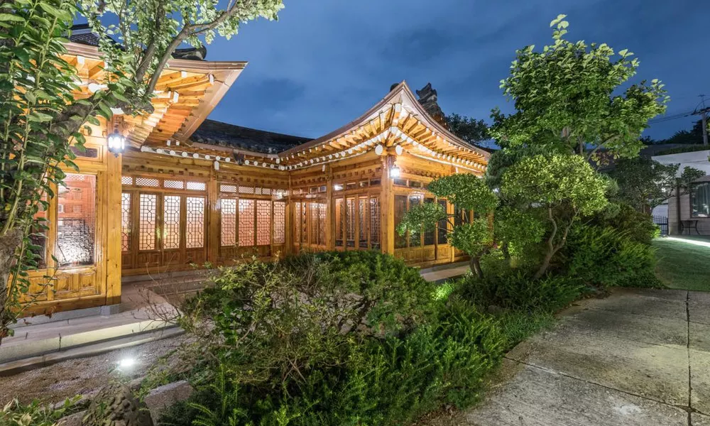 Bonum 1957 Hanok Stay and Hotel, фото 2