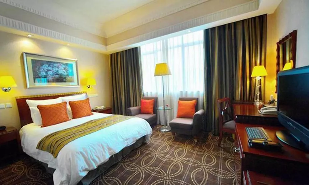 Hengshan Picardie Hotel, фото 2