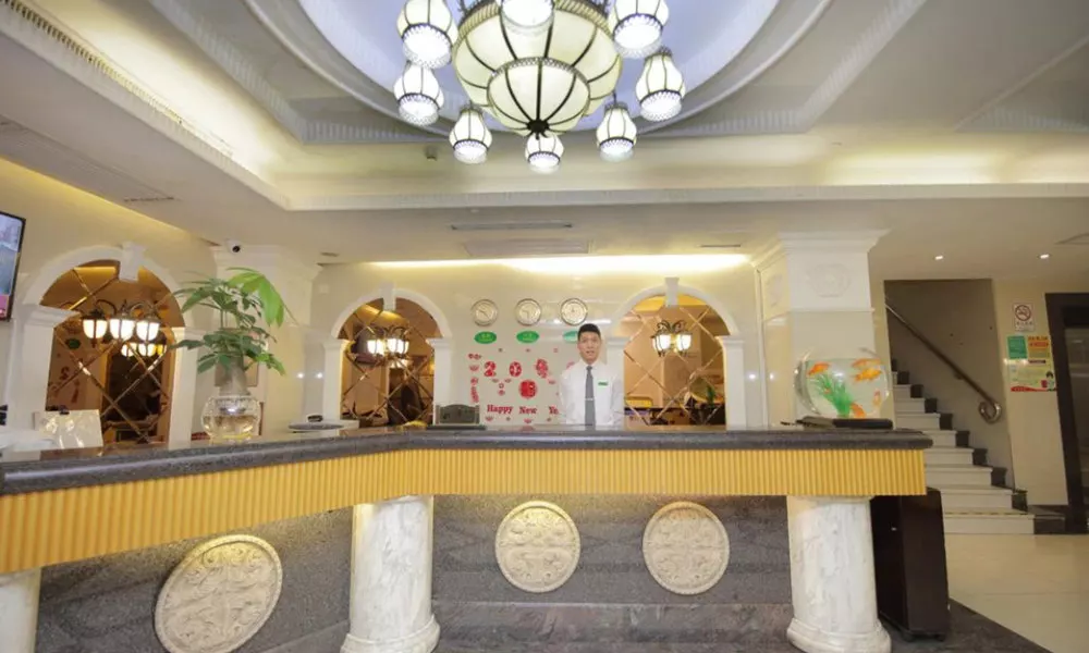 LN White House Hotel, фото 3