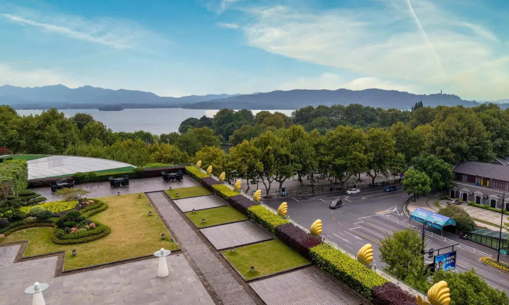 Sofitel Hangzhou Westlake - Few steps to West Lake, with panoramic lake view terrace, фото 3