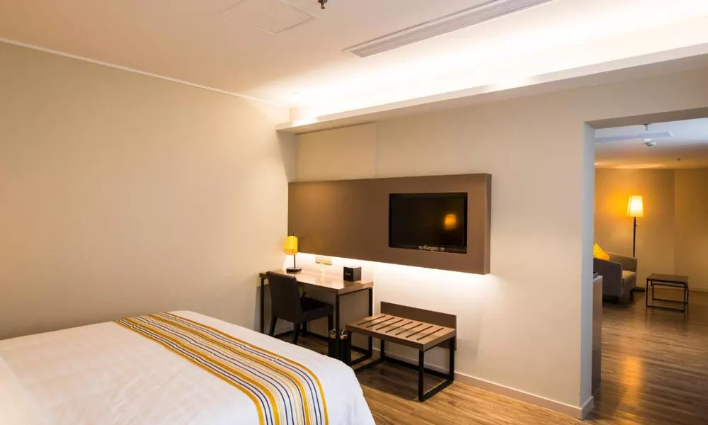 Home Inn Plus Shanghai North Bund Zhoujiazui Road, фото 2