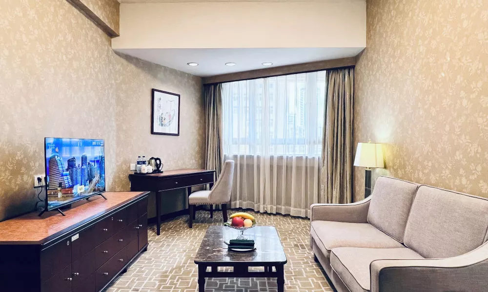 Shenzhen Luohu Century Plaza Hotel, фото 2