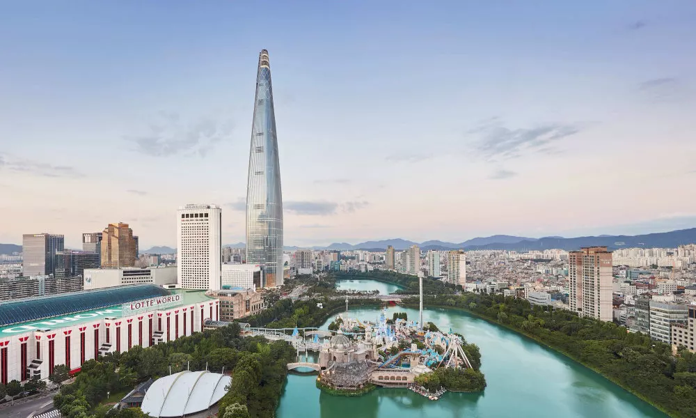 Lotte Hotel World