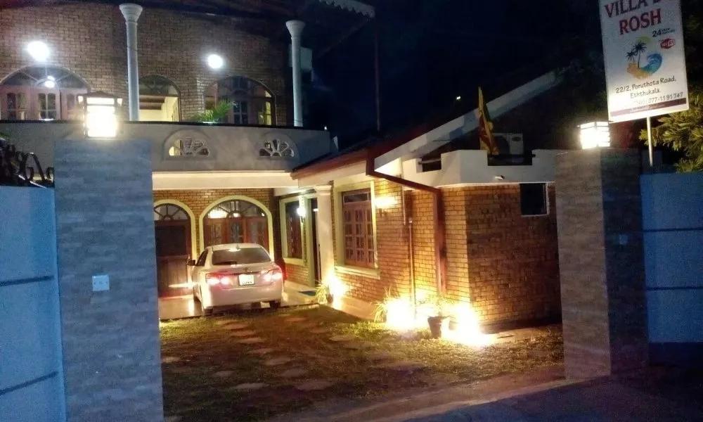 Villa De Rosh
