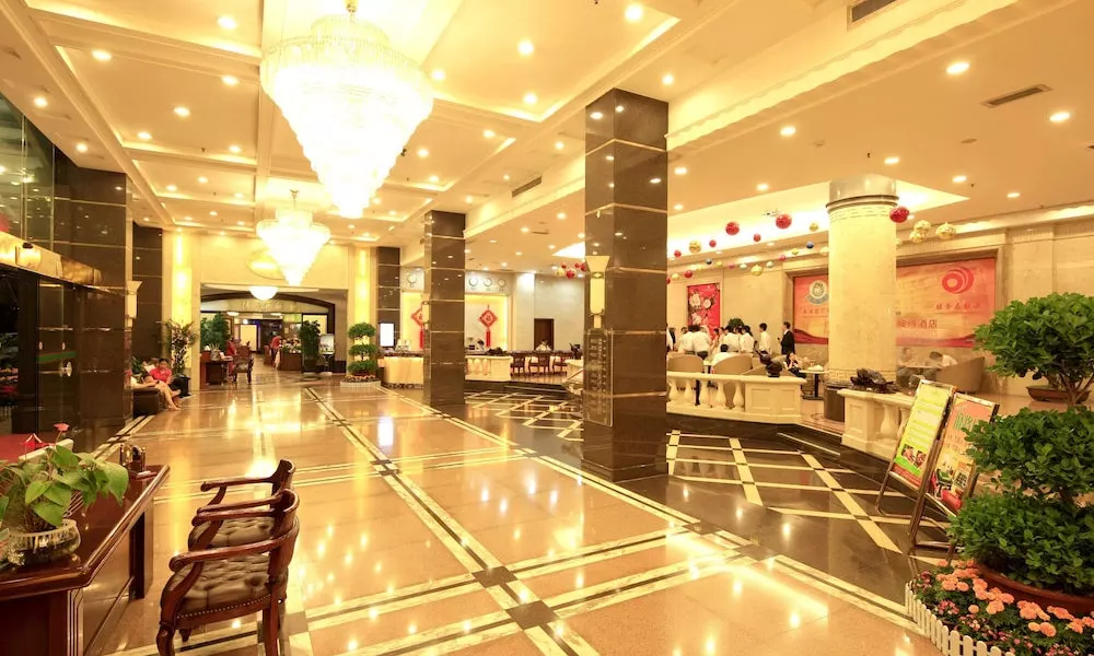 Guangzhou Nanfang Yiyuan Hotel, фото 4