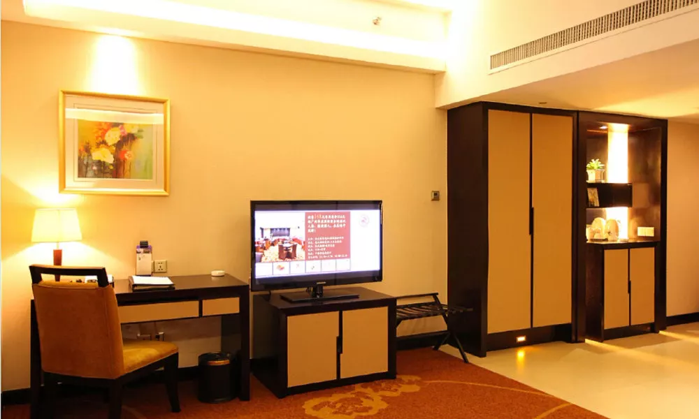 Landmark International Hotel, фото 2